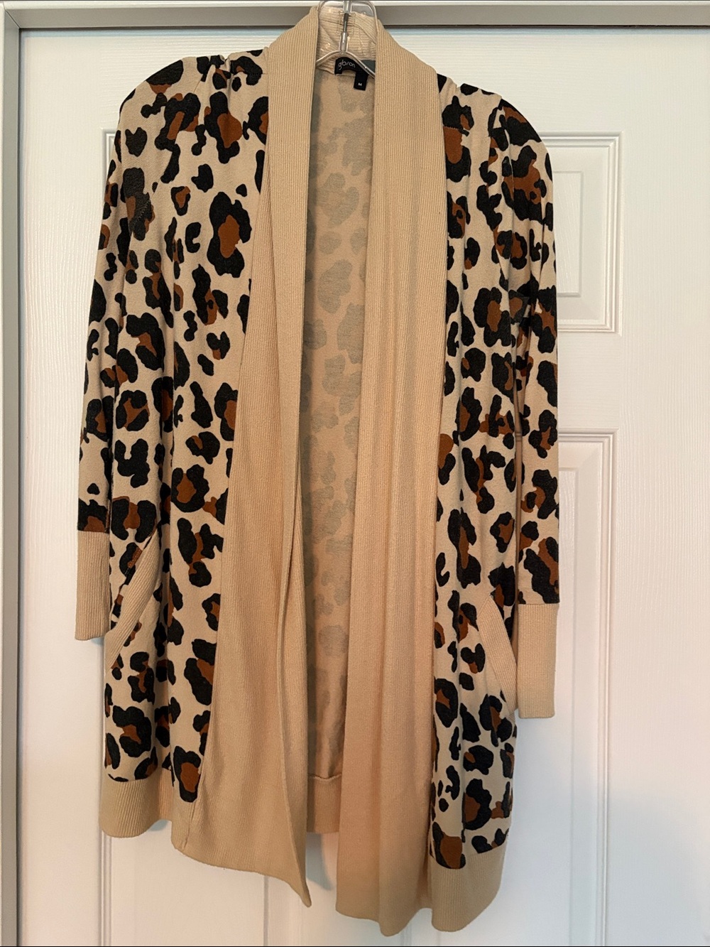 Gibson Beige Leopard Open-Front Cardigan